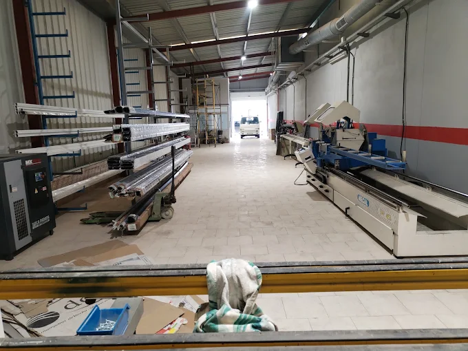 SISTEMAS METALGLASS