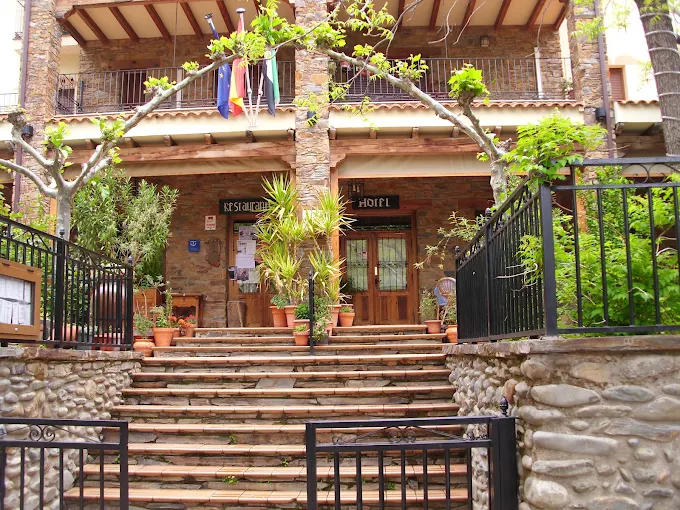Hotel El Castuo