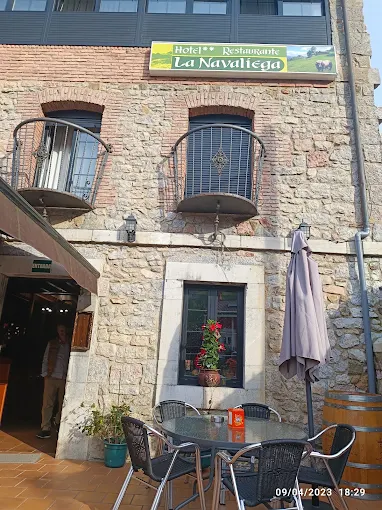 RESTAURANTE HOTEL LA NAVALIEGA