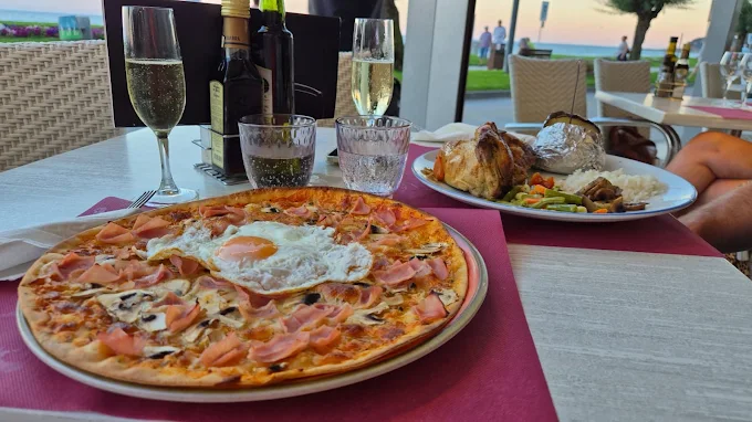 RESTAURANTE PIZZERIA LA TRAVIATA