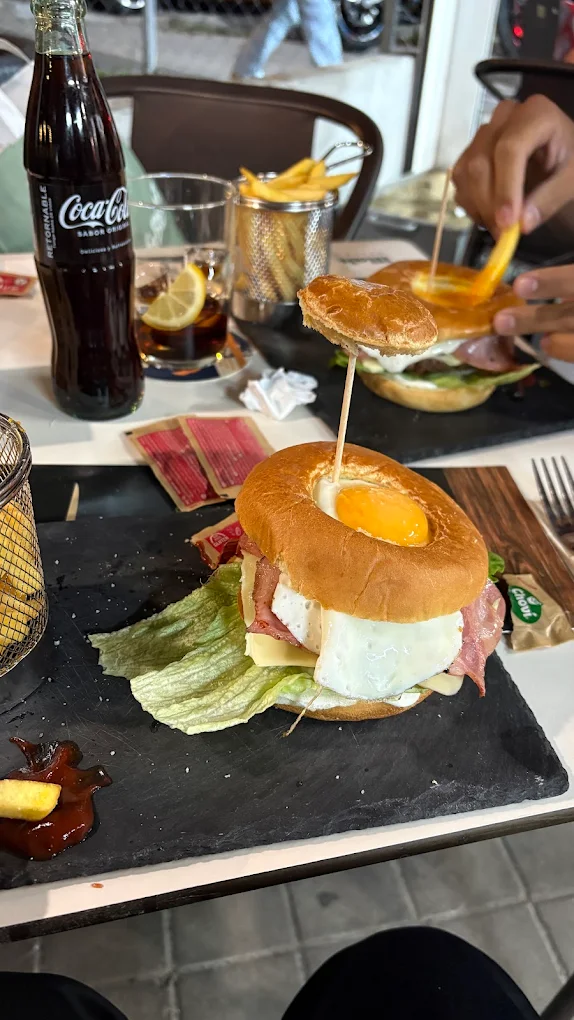 CERVECERIA  POBRE NICO